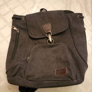 Qyoubi Small/Medium Backpack